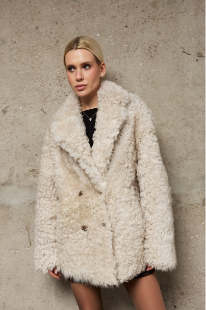 Double-sided curly sheepskin